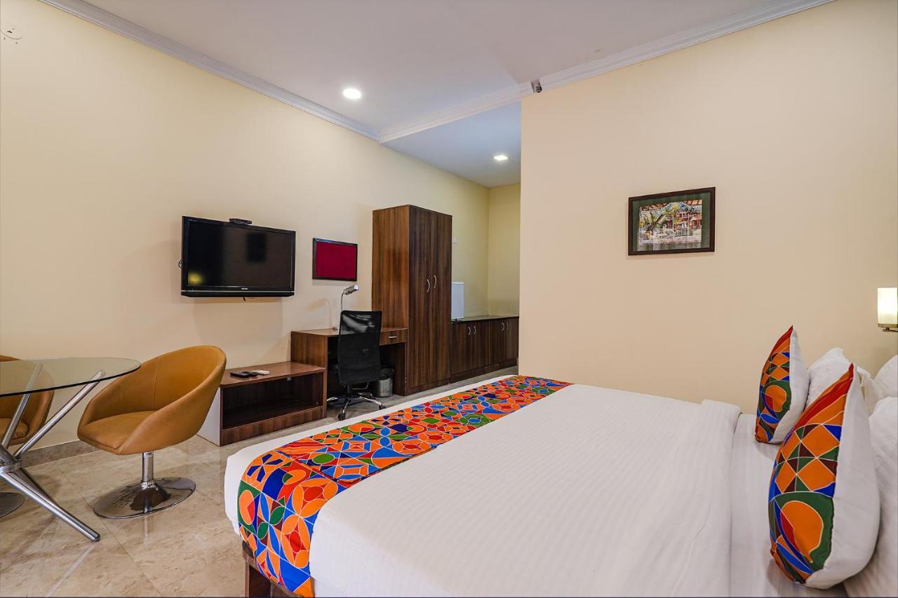 Fabhotel Chris - Nr Vydehi Hospital Бангалор Экстерьер фото